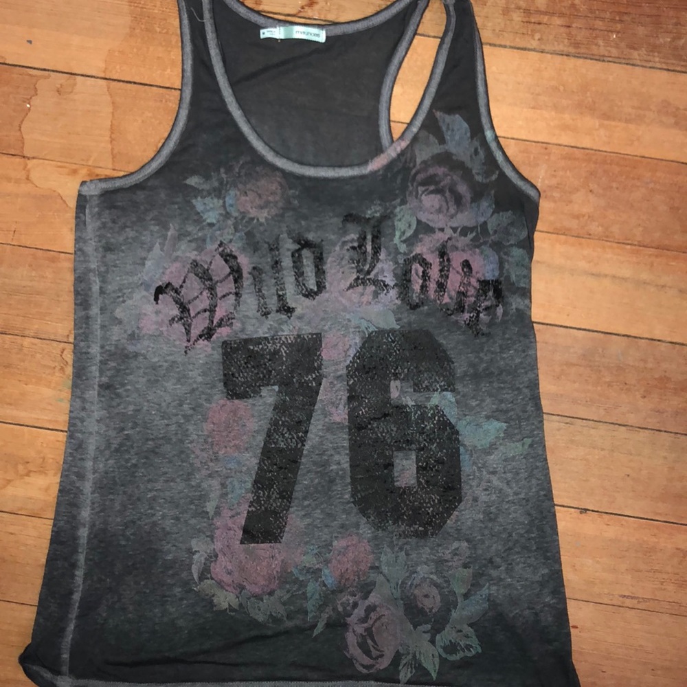 Maurice’s tank top